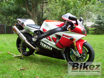 1999 Yamaha YZF-R7 photo